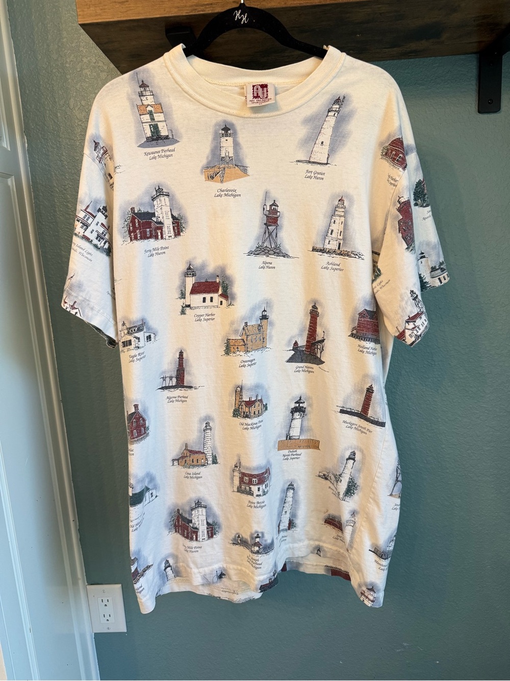 Vintage 90s Art Unlimited Great Lakes Lighthouse AOP Tee XL USA Nautical Beach - Picture 2 of 8